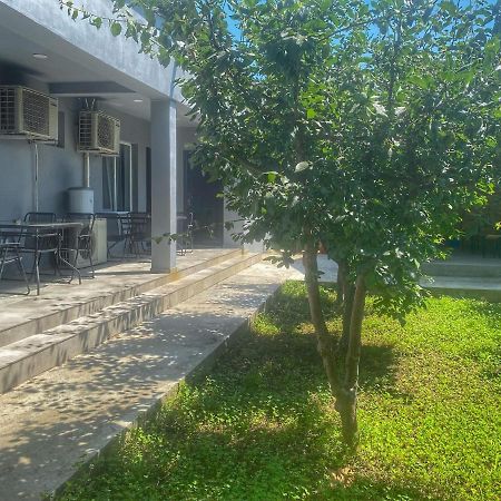 Raven Comstar Apartamento Corbu  Exterior foto