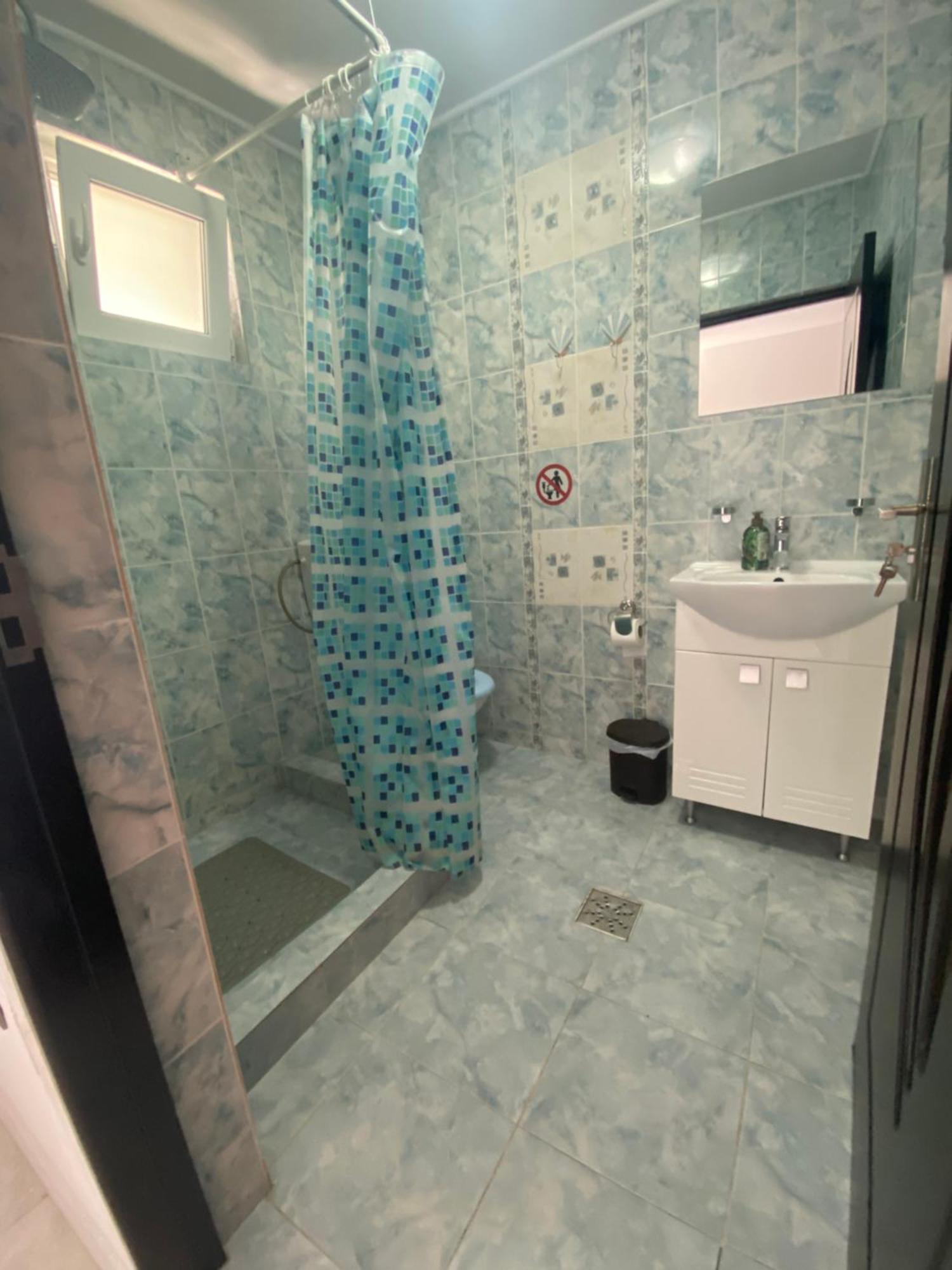 Raven Comstar Apartamento Corbu  Exterior foto