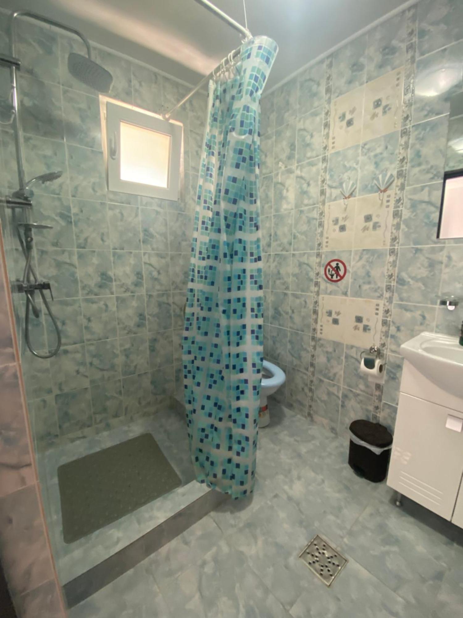 Raven Comstar Apartamento Corbu  Exterior foto